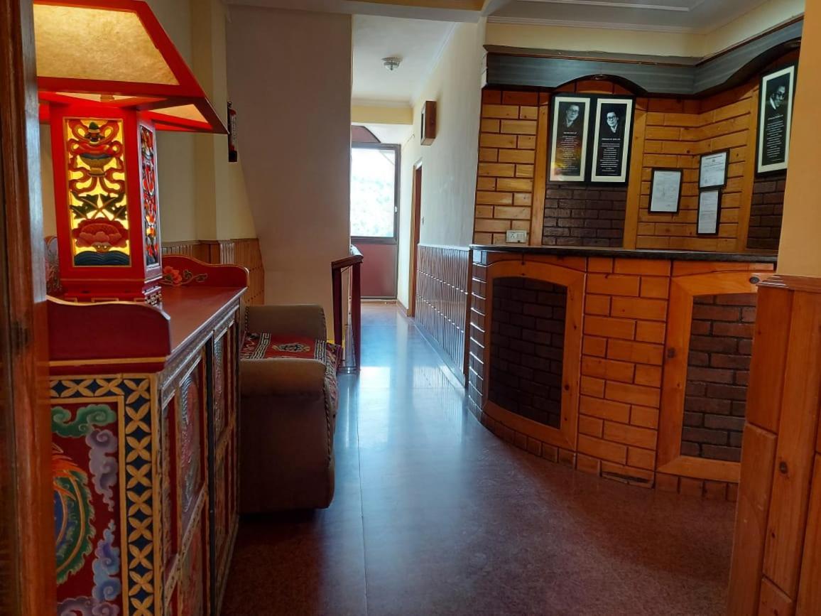 Auspiscious Him View Hotel McLeod Ganj Dış mekan fotoğraf