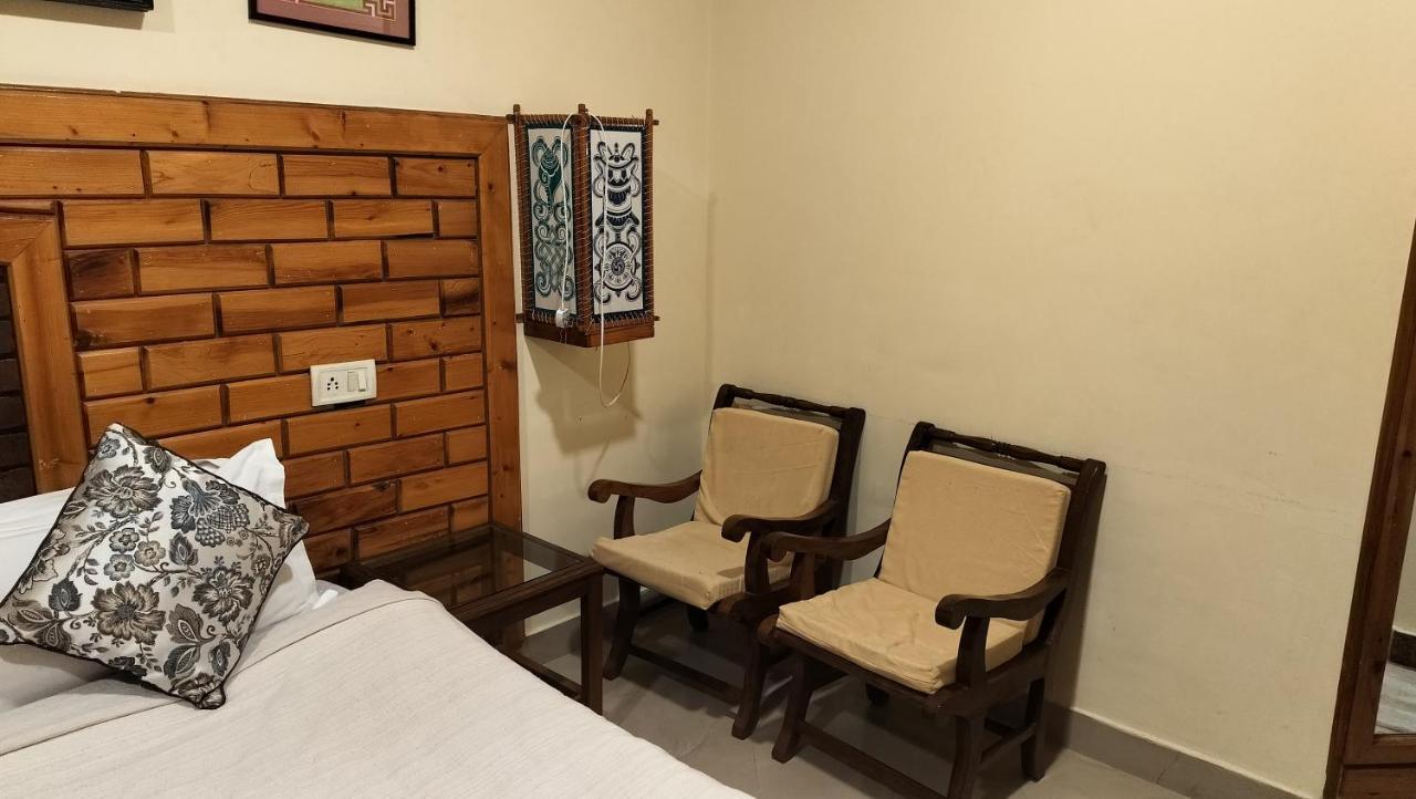 Auspiscious Him View Hotel McLeod Ganj Dış mekan fotoğraf